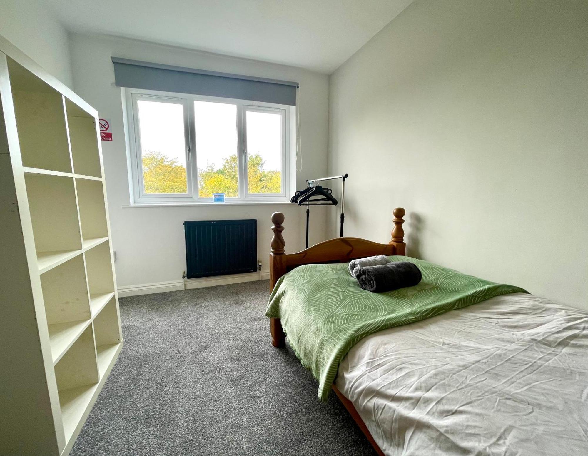 Large 5 Bed Detached House Near Stansted Airport With Parking For 2 Vehicles! Stansted Stays Stansted Mountfitchet Exterior foto
