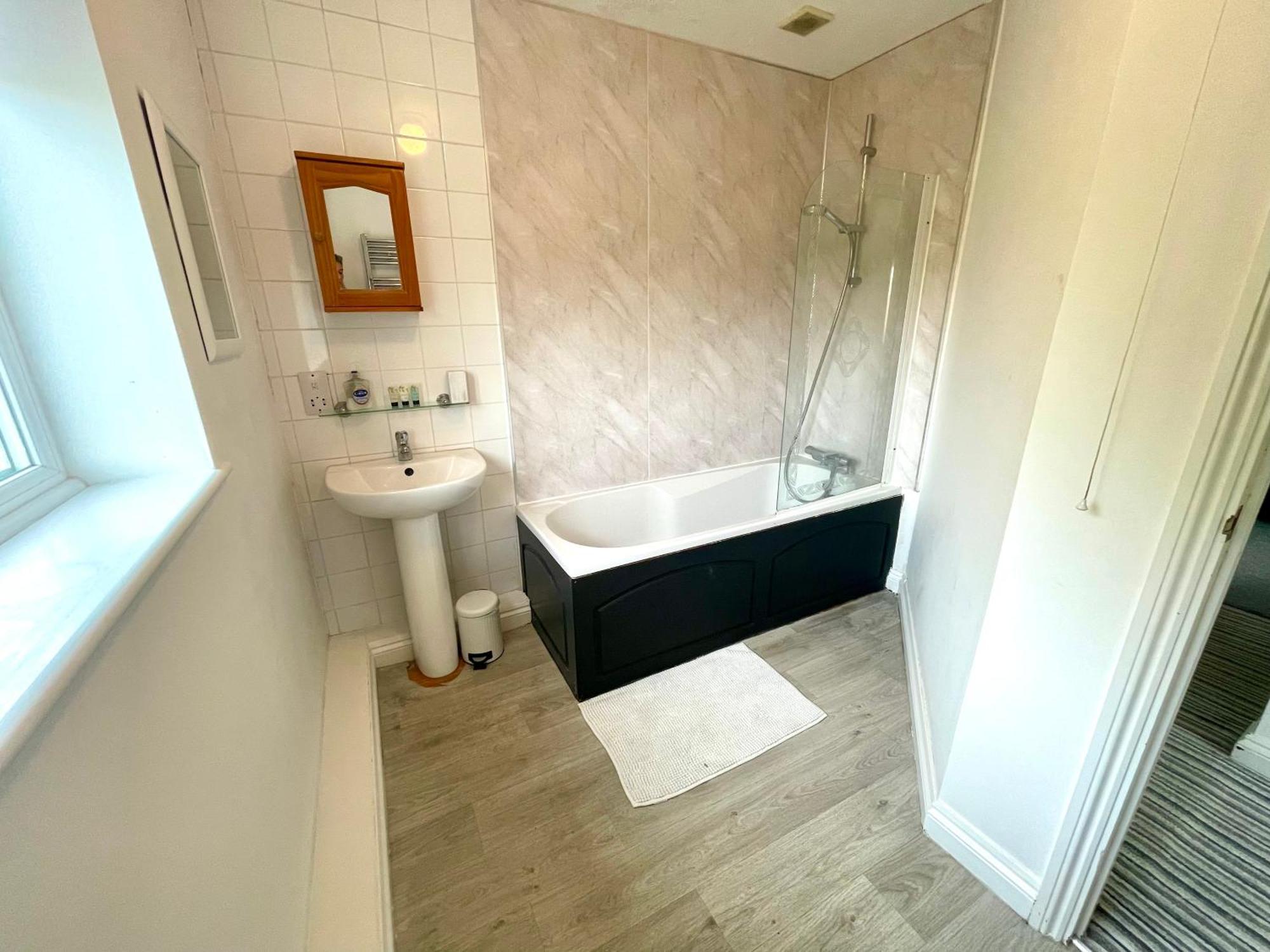 Large 5 Bed Detached House Near Stansted Airport With Parking For 2 Vehicles! Stansted Stays Stansted Mountfitchet Exterior foto